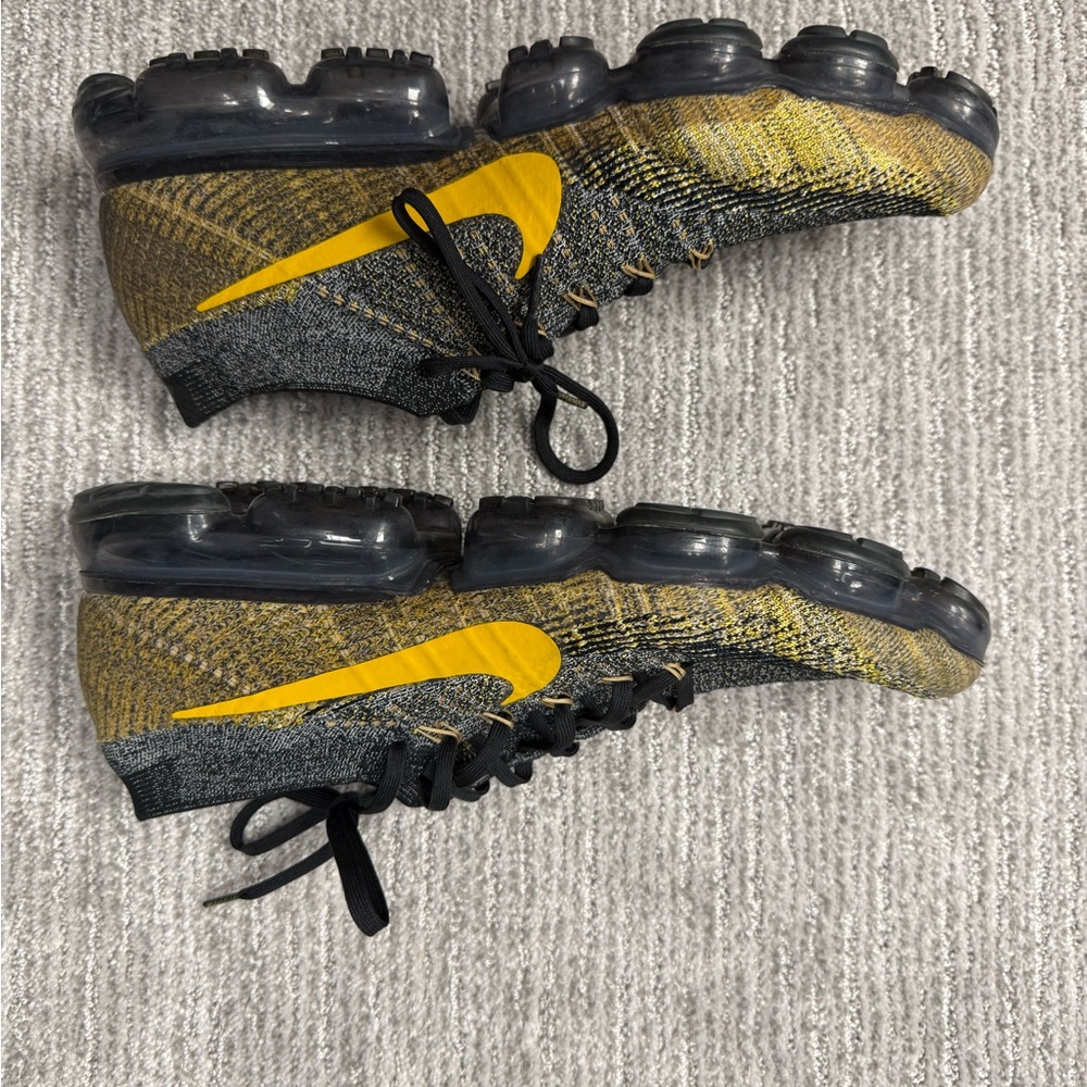 Nike Air VaporMax Flyknit Black Yellow Running Shoes